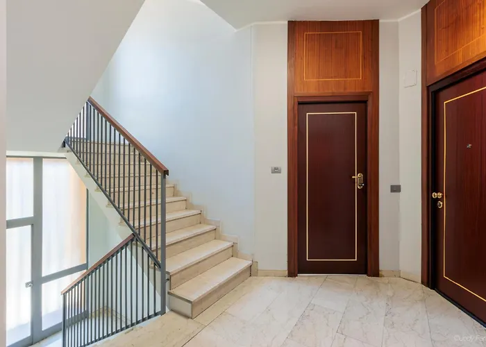 White Pearl Bgy Station * Bergamo