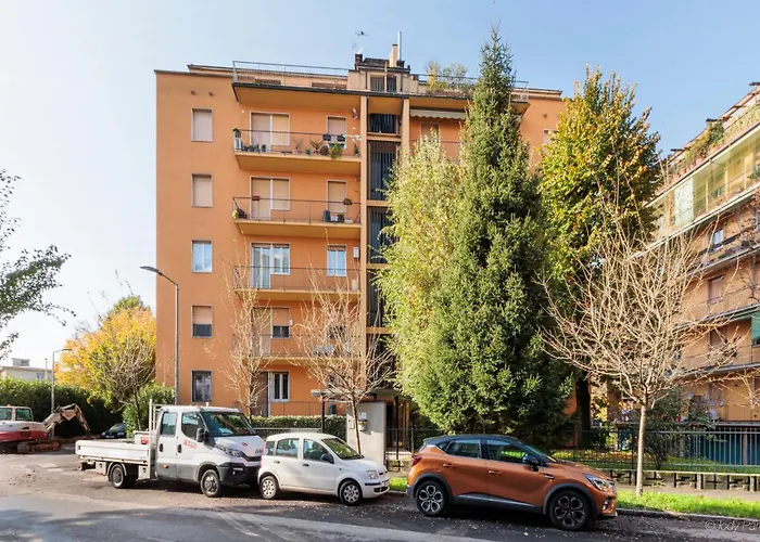 White Pearl Bgy Station *