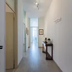 Apartamento White Pearl Bgy Station