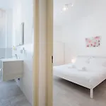 Apartamento White Pearl Bgy Station